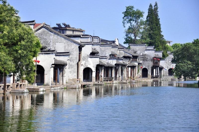 皇冠地下城选关版